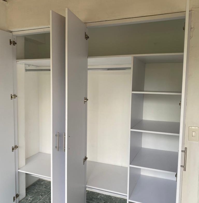 Apartamento en venta en El Limonar, Cali 2 habitaciones Parqueadero comunitario