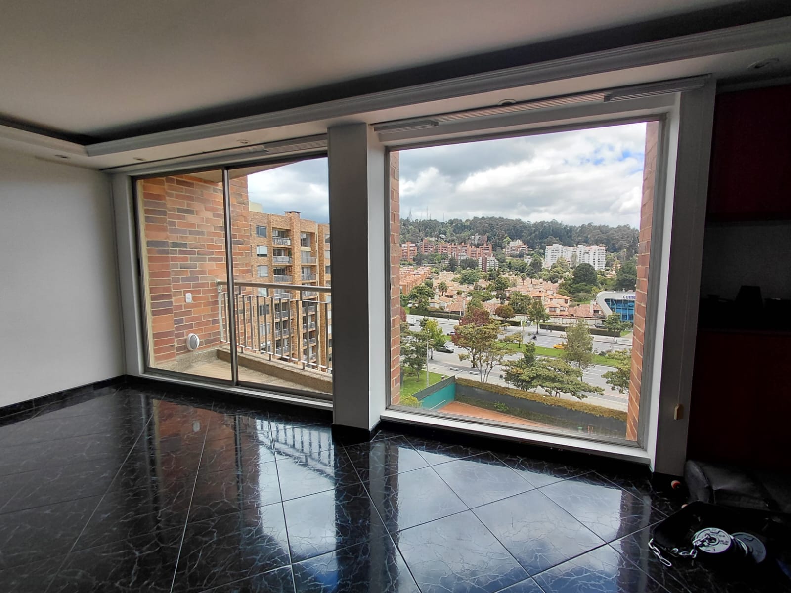 214465-271286-1982157209088817 Apartamento en Venta en Colina Campestre Bogota 100 m² con Balcones, Parqueadero y Depósito