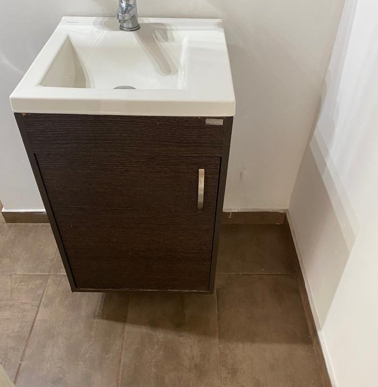 Apartamento en venta en El Limonar, Cali 2 habitaciones Parqueadero comunitario