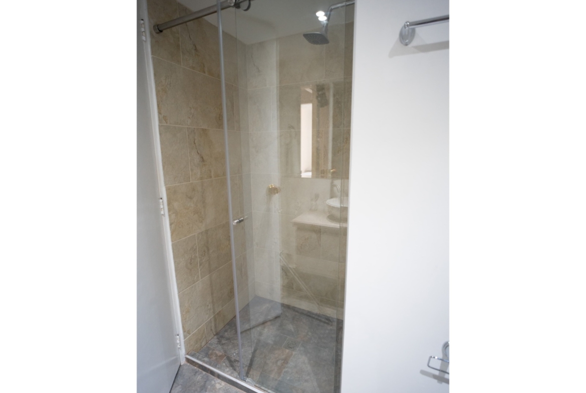 Apartamento en Venta en el Centro de Medellín Torre Caracas 2