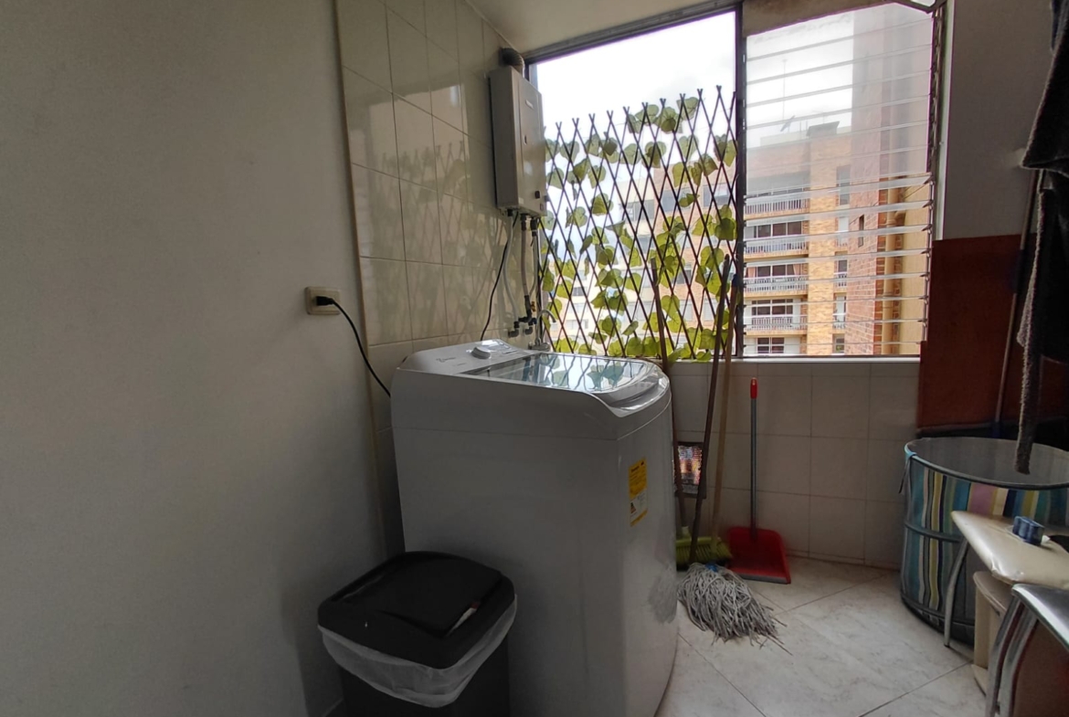 Apartamento en Venta en Colina Campestre Bogota 100 m² con Balcones, Parqueadero y Depósito