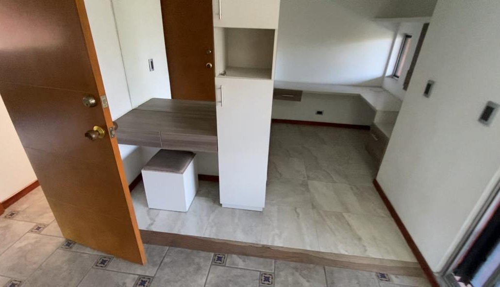 VENTA CASA EN CONJUNTO RESIDENCIAL VILLAS DE SAN JOAQUÍN – CALI