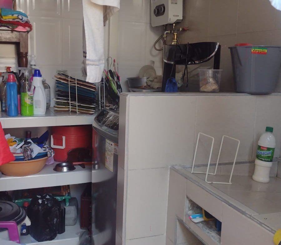 Casa en venta en Bucaramanga, Sector Cacique – Conjunto cerrado con 4 habitaciones, estudio y parqueadero cubierto