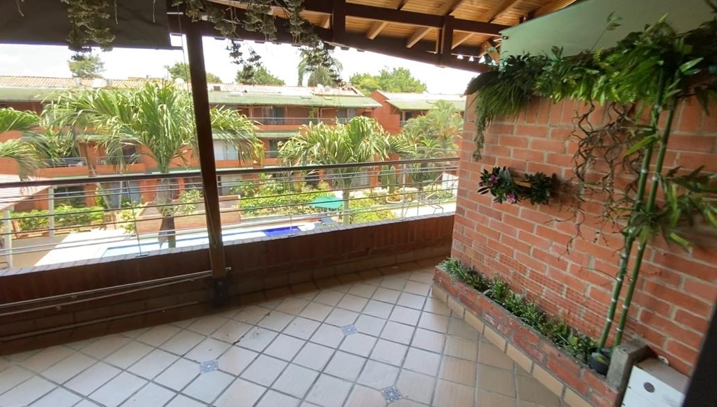VENTA CASA EN CONJUNTO RESIDENCIAL VILLAS DE SAN JOAQUÍN – CALI