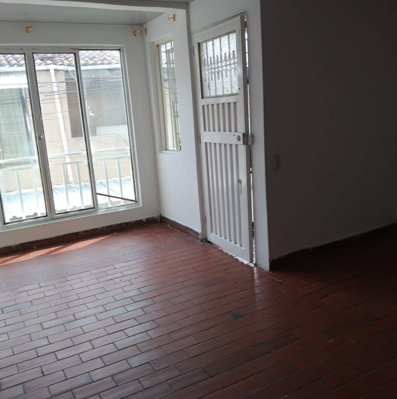 Casa en Villa del Lago Cali