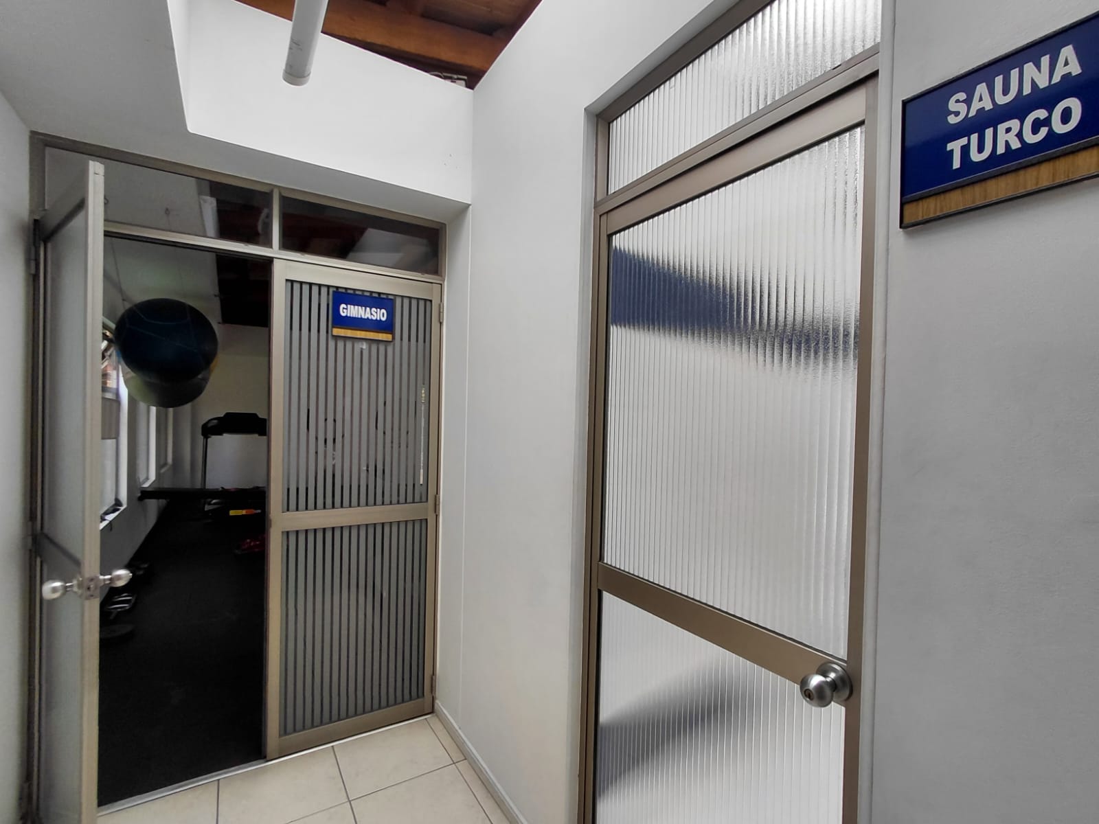 214465-271286-2865041203706595 Apartamento en Venta en Colina Campestre Bogota 100 m² con Balcones, Parqueadero y Depósito