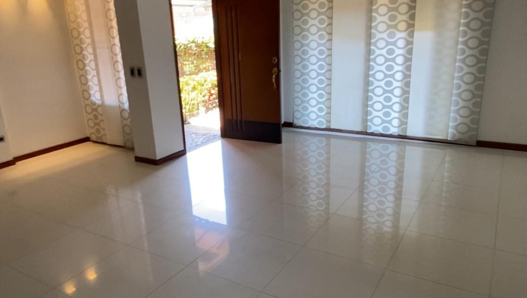 VENTA CASA EN CONJUNTO RESIDENCIAL VILLAS DE SAN JOAQUÍN – CALI