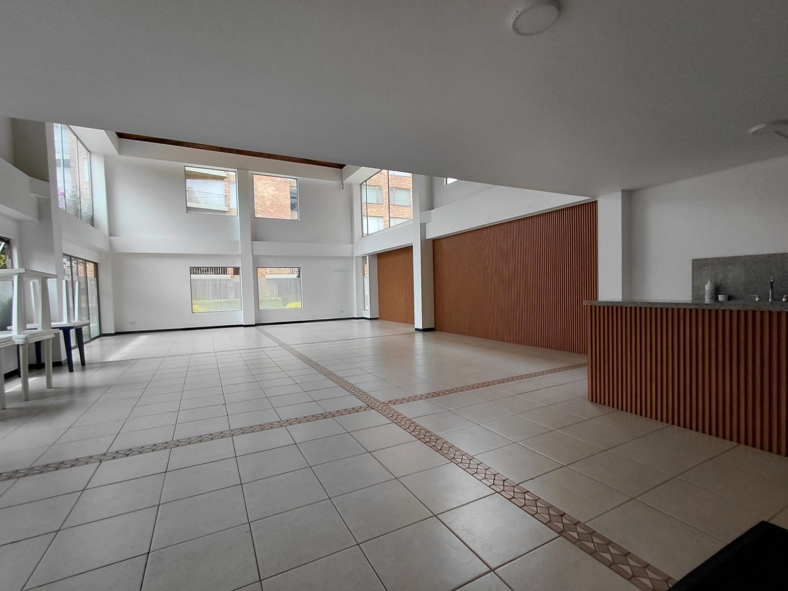 214465-271286-4114606312171575 Apartamento en Venta en Colina Campestre Bogota 100 m² con Balcones, Parqueadero y Depósito