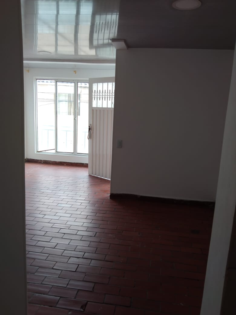214465-271286-4339796836232547 Casa en Villa del Lago Cali