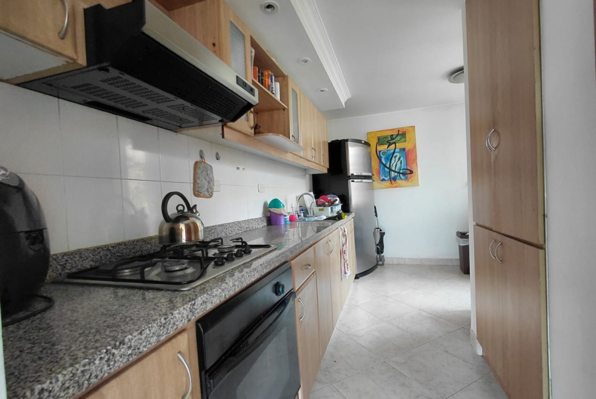 Apartamento en Venta en Colina Campestre Bogota 100 m² con Balcones, Parqueadero y Depósito