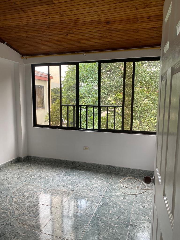 214465-271286-991406443798370 Apartamento en venta en El Limonar, Cali 2 habitaciones Parqueadero comunitario
