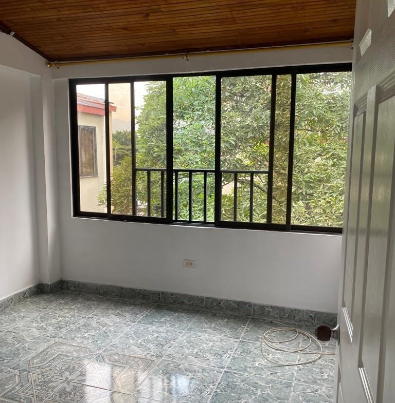Apartamento en venta en El Limonar, Cali 2 habitaciones Parqueadero comunitario