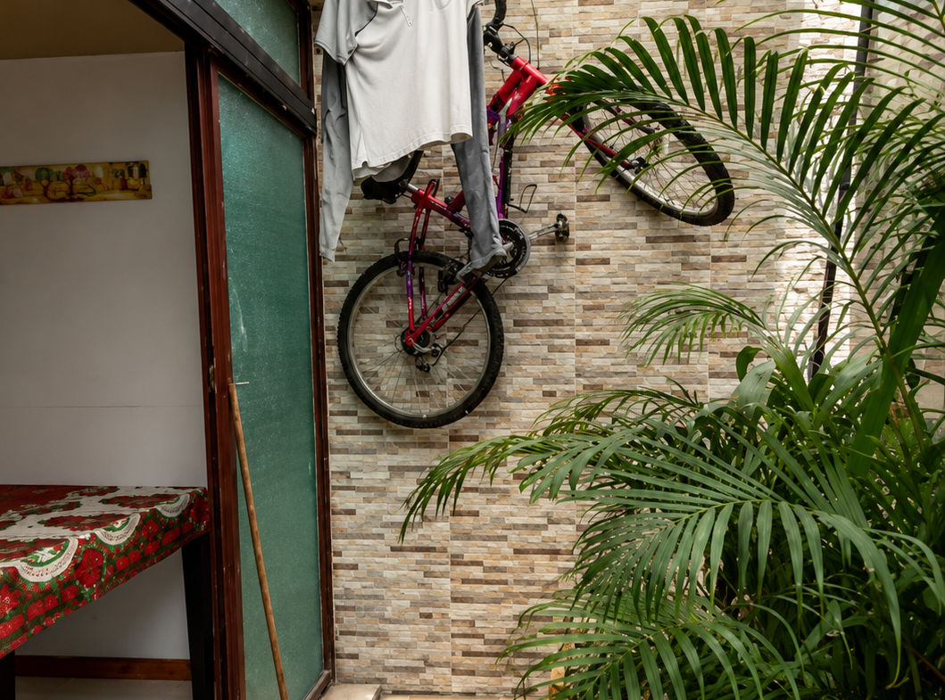 Casa esquinera en venta en Palmira Valle del Cauca Barrio Caminos de la Hacienda