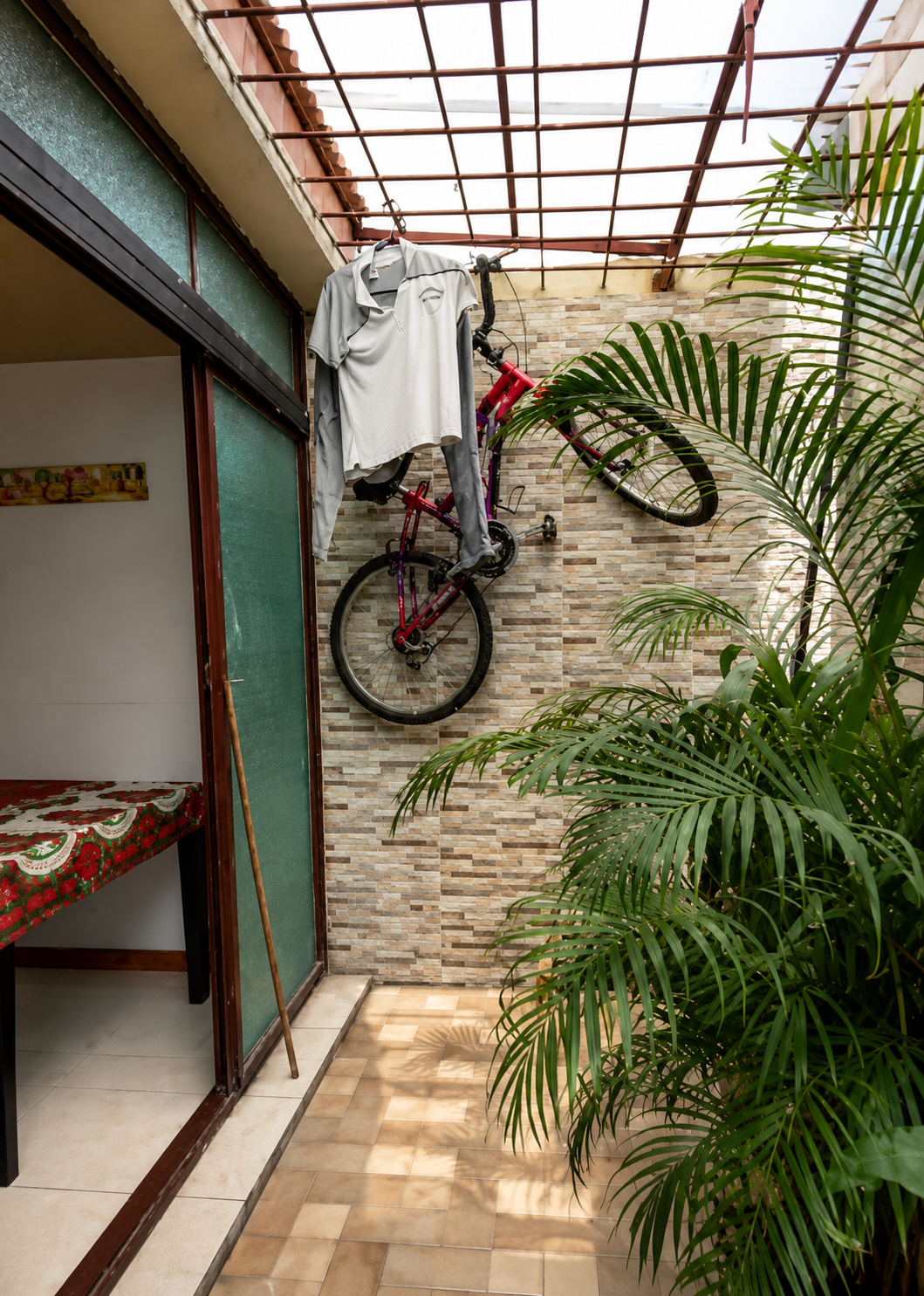 Casa esquinera en venta en Palmira Valle del Cauca Barrio Caminos de la Hacienda