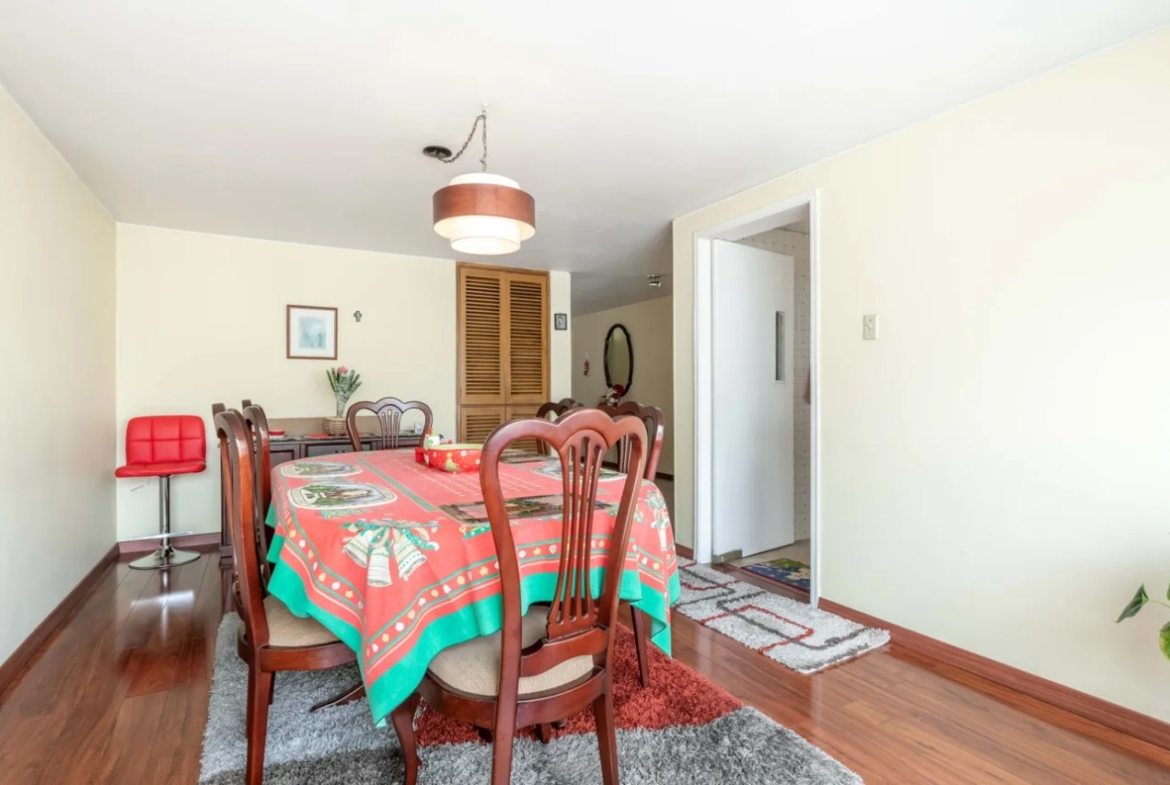 Casa en Venta en Nueva Autopista, Bogotá