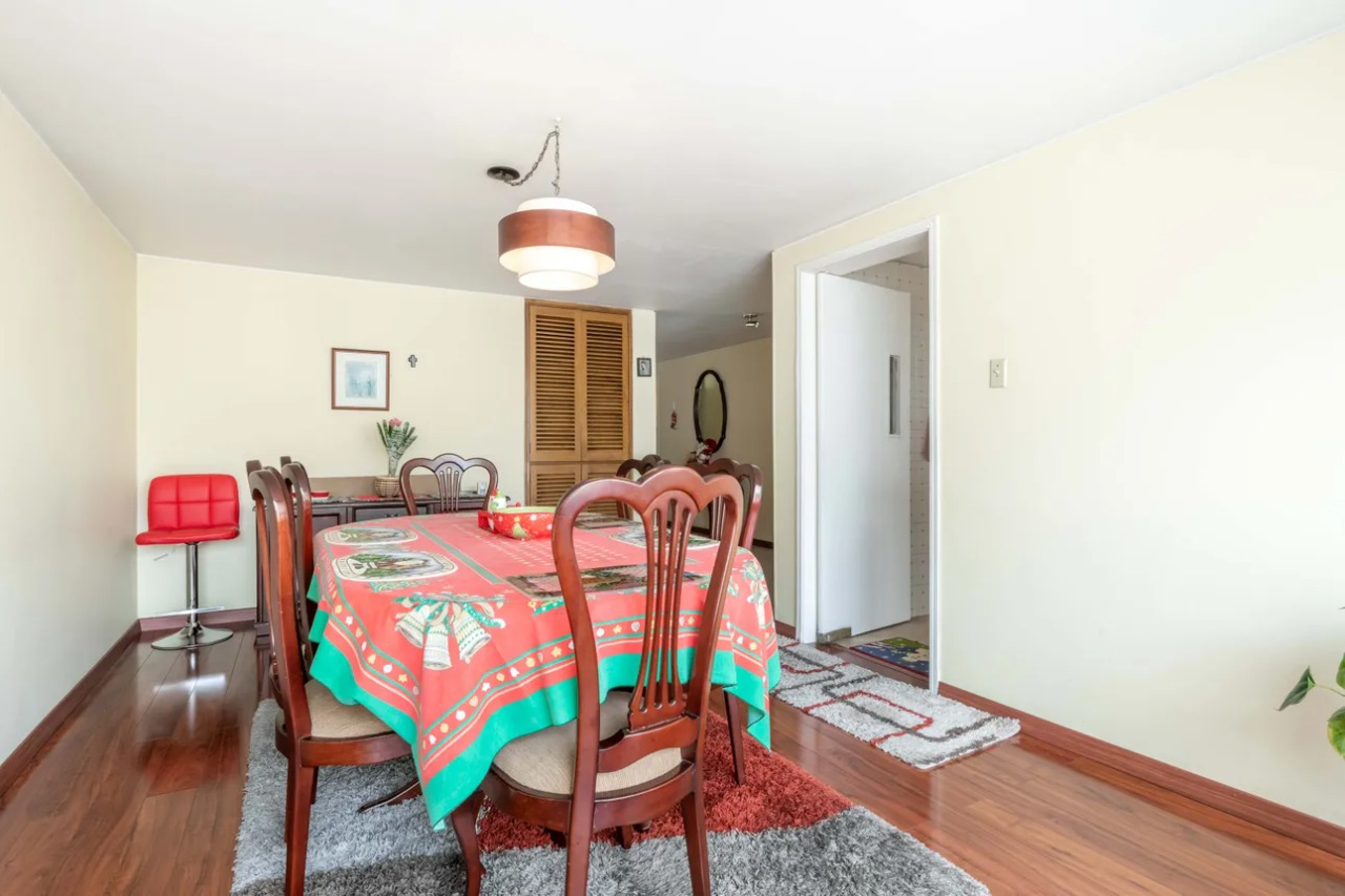 COMEDOR Casa en Venta en Nueva Autopista, Bogotá