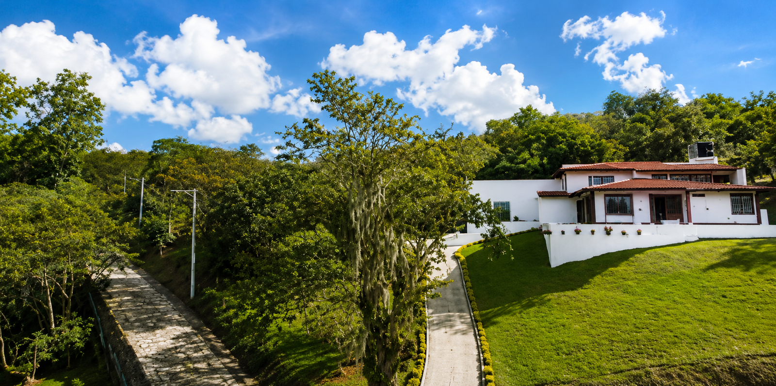 Parcela Campestre en Venta en Los Arrayanes Condominio Campestre, Curití | Lote de 1.500 m² con Casa y Zonas Comunes