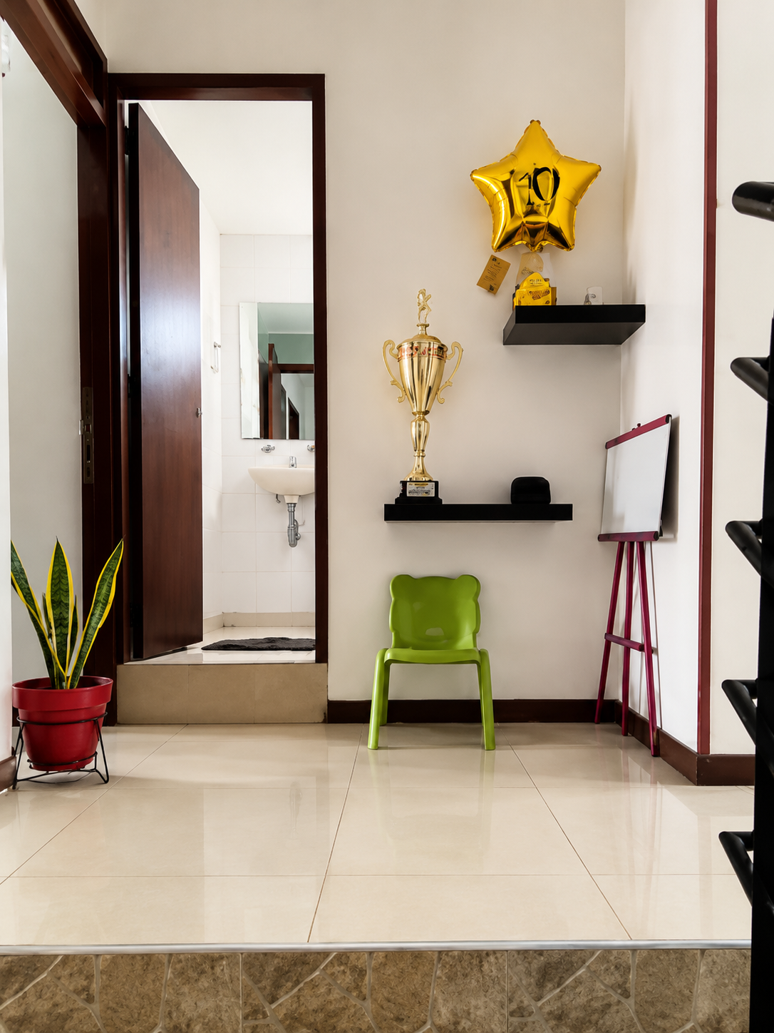 Casa esquinera en venta en Palmira Valle del Cauca Barrio Caminos de la Hacienda