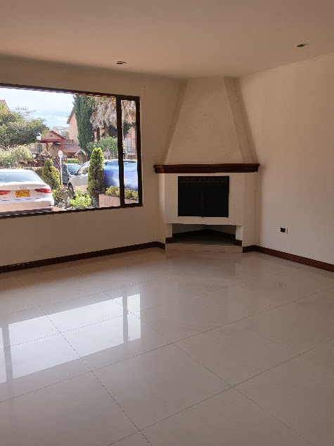 CASA EN VENTA EN CHÍA EN CONJUNTO RESIDENCIAL, CUNDINAMARCA