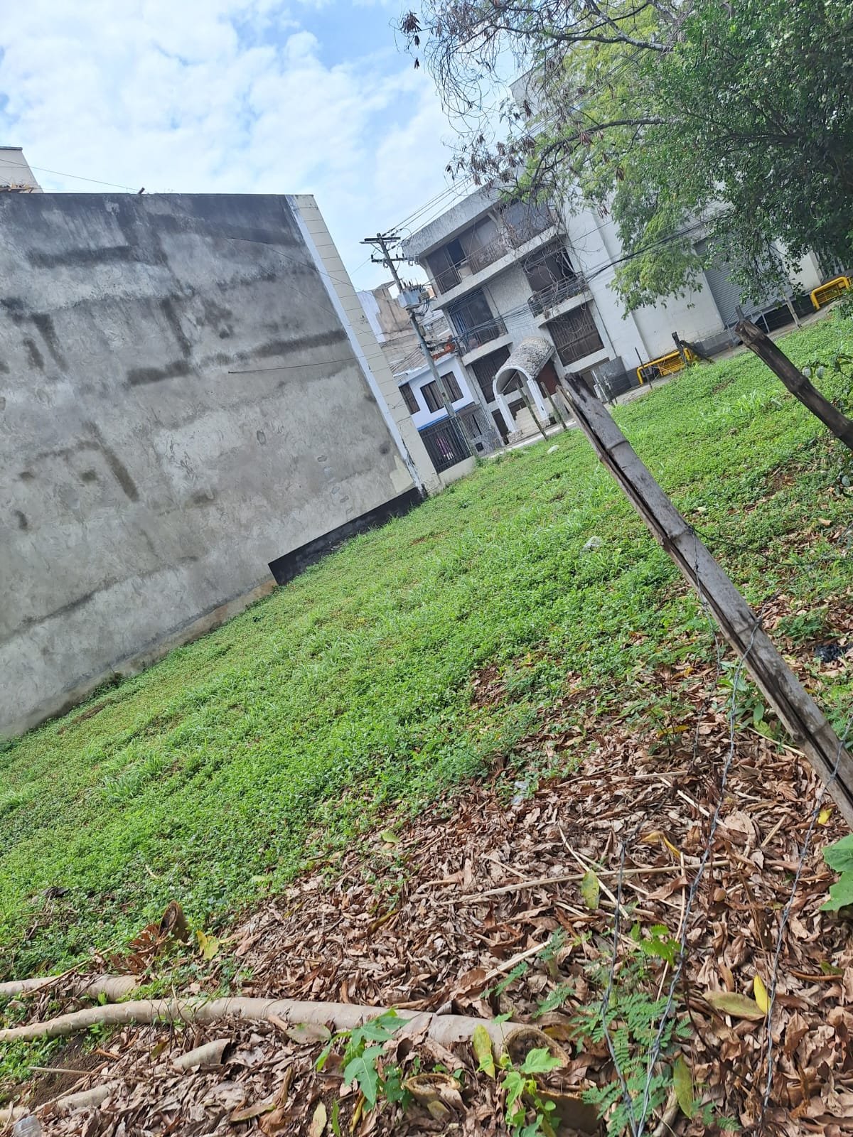 LOTE ESQUINERO EN VENTA EN EL INGENIO III – CALI