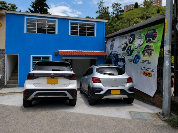 Hermosa casa en Manizales barrio la Asunción en avenida principal