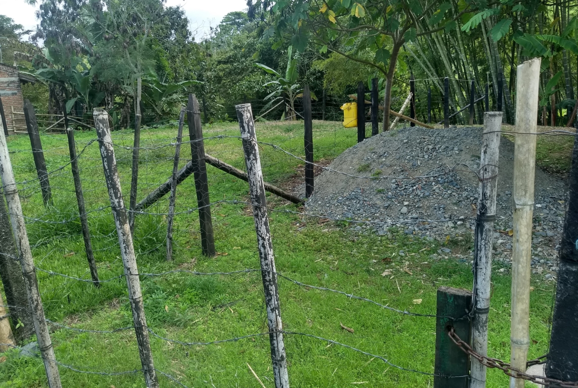 VENTA LOTE EN VEREDA PUENTE TIERRA – YOTOCO, VALLE DEL CAUCA – 1.222 m²