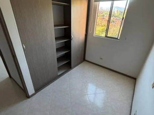 Apartamento en Arriendo en Los colores, Medellín