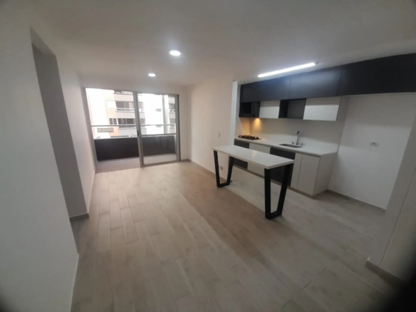 Apartamento en Arriendo en Entrecolinas, Medellín