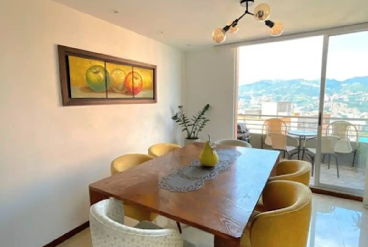Apartamento en Arriendo en Los Balsos, Medellín
