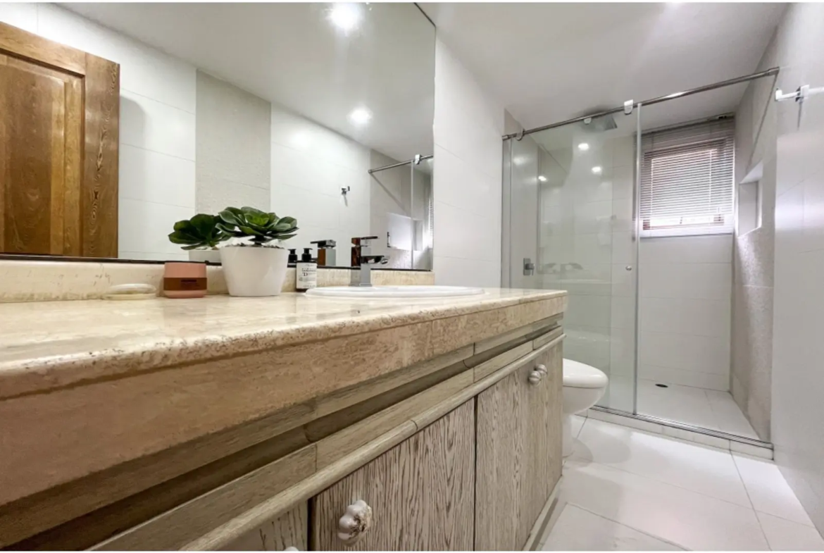Apartamento en Arriendo en Los rosales, Bogotá
