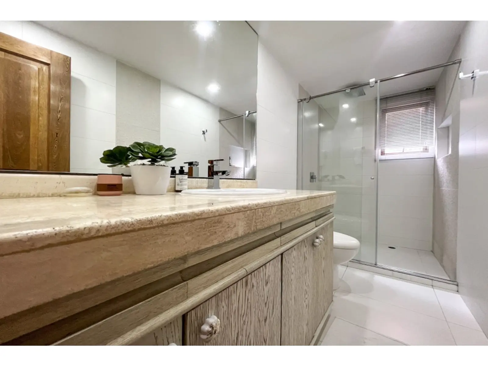 Apartamento en Arriendo en Los rosales, Bogotá