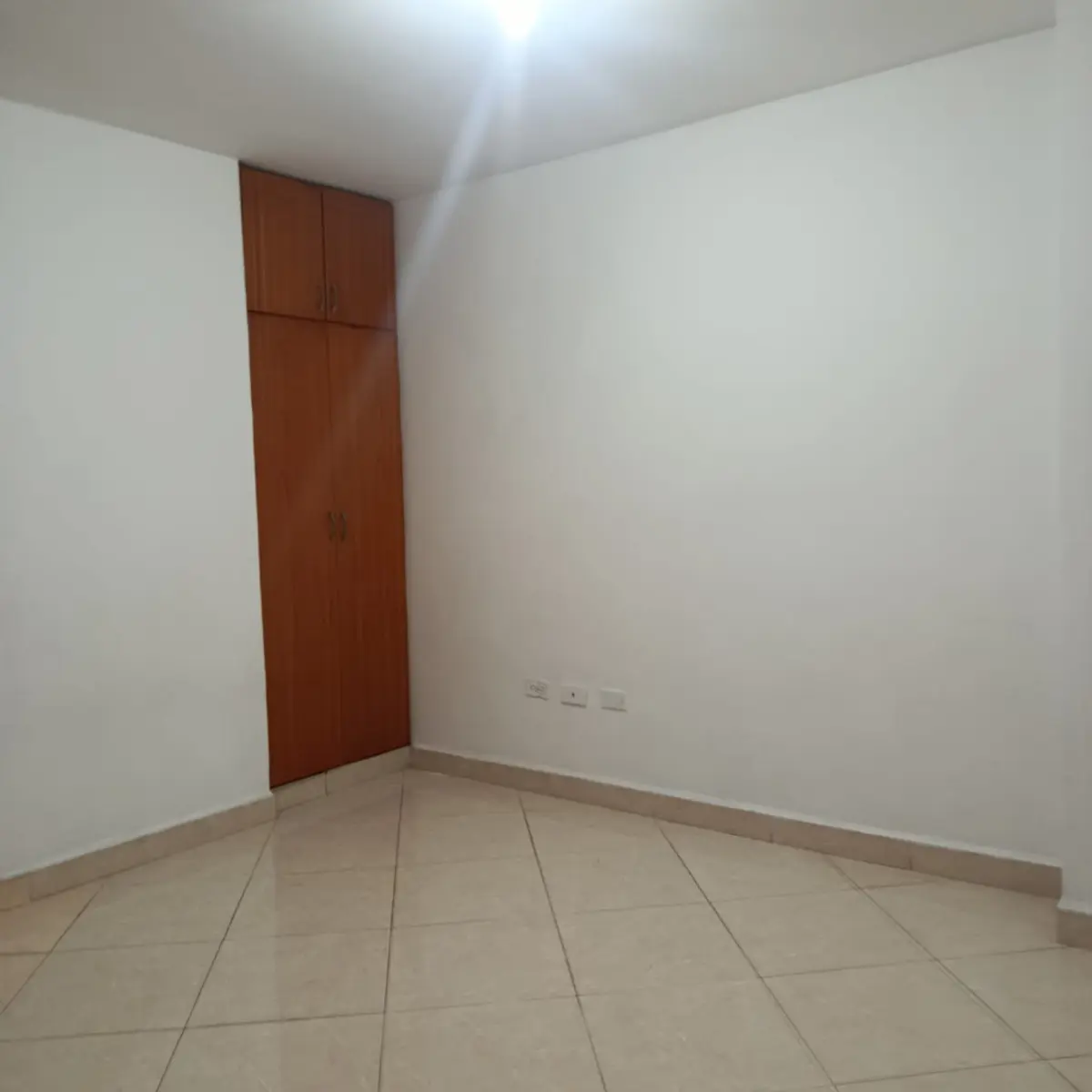 th.outside1200x1200.6a29046fc9e1d_infocdn__217488-2-1781021594jpg Apartamento en Arriendo en Calasanz, Medellín