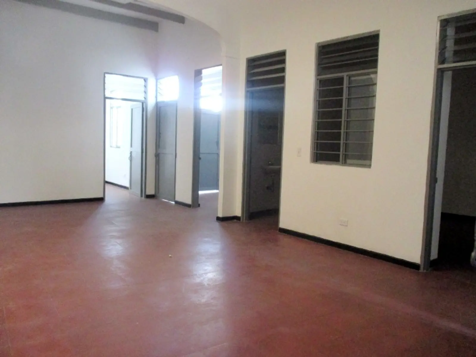 th.outside1200x1200.6a296f2a7e115_infocdn__5nfwscgydxdsvhqsb2np1f1k44tisexmnp04mfvhjpg Apartamento en Arriendo en San juan bosco, Cali