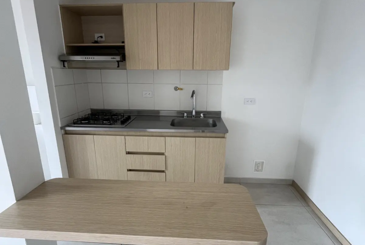 Apartamento en Arriendo en Centro, Acevedo