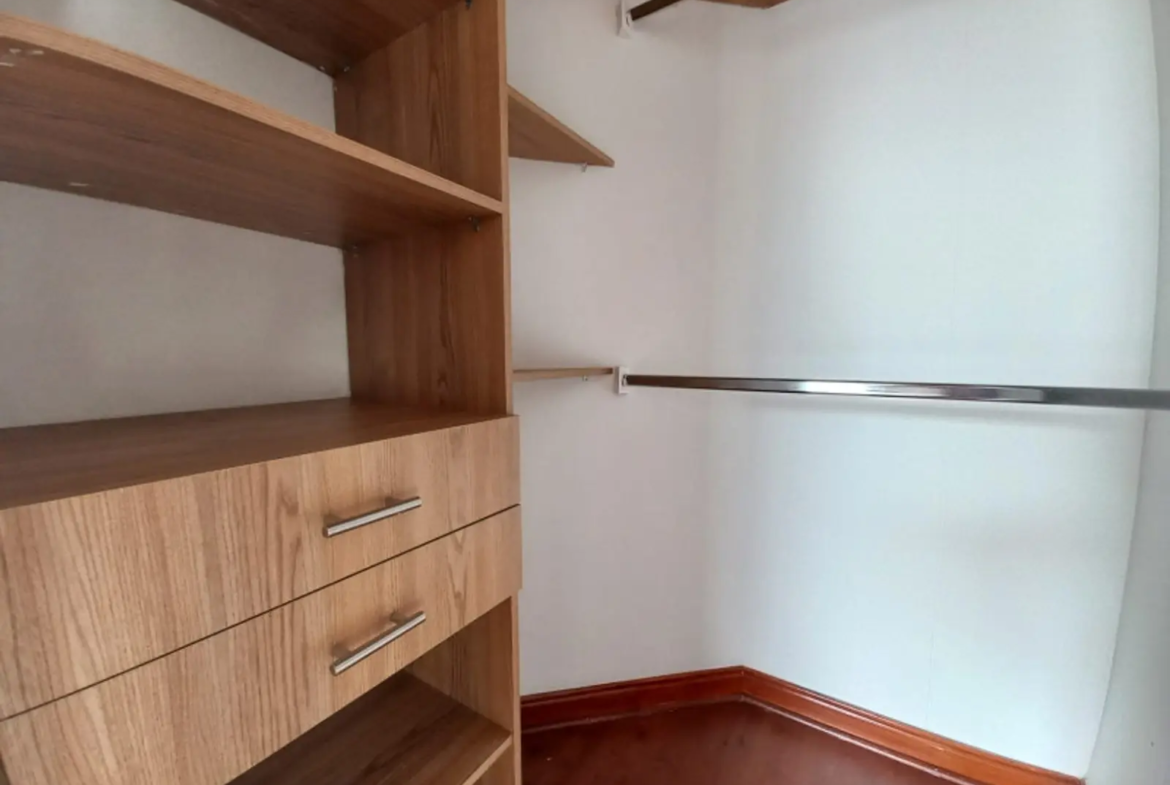 Apartamento en Arriendo en El Poblado, Medellín