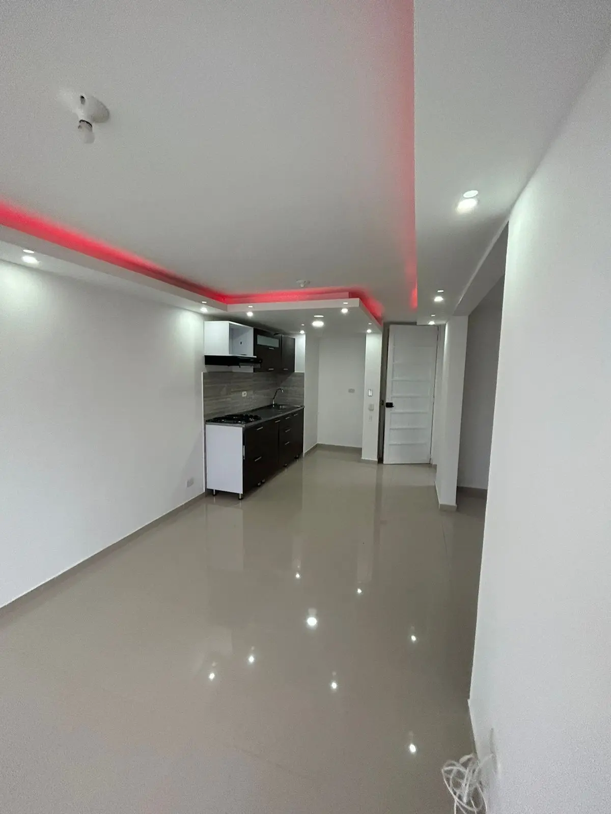 th.outside1200x1200.6a38564738113_infocdn__rpkm8k4lrnikzlsav8rjjrxqa92ekftide7i1zuzjpg Apartamento en Arriendo en Cachipay, Cali