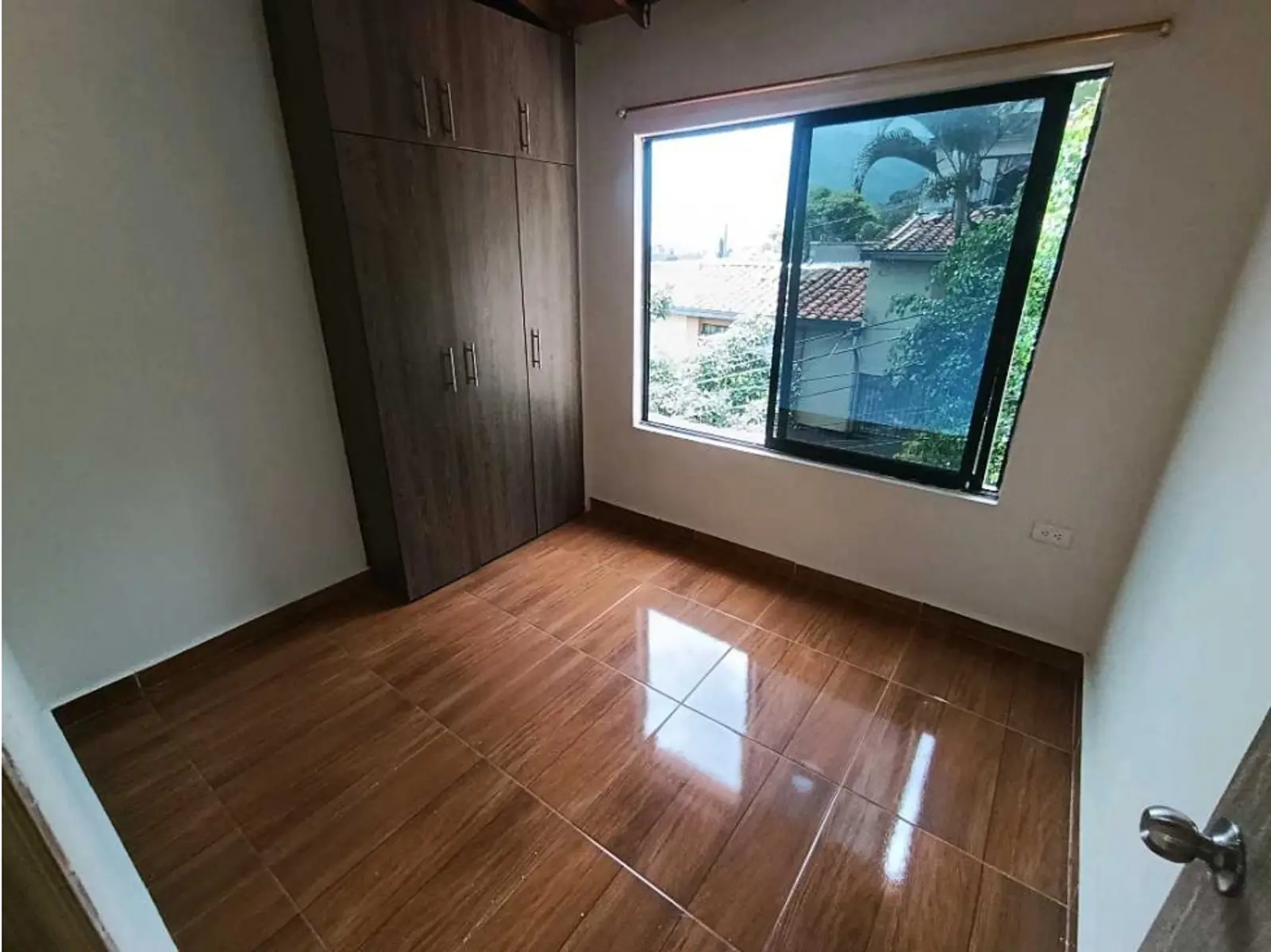 th.outside1200x1200.6a3949cc7990c_infocdn__gr-renta-apartamento-en-buenos-ai-1782138721-5029-6888jpeg Apartamento en Arriendo en Buenos aires, Medellín