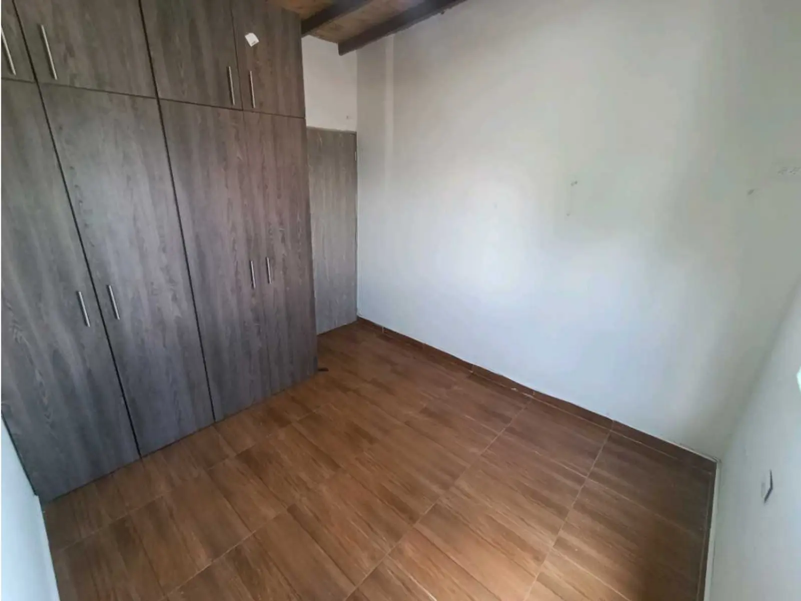 th.outside1200x1200.6a3949cf02fa6_infocdn__gr-renta-apartamento-en-buenos-ai-1782138732-5982-7210jpeg Apartamento en Arriendo en Buenos aires, Medellín
