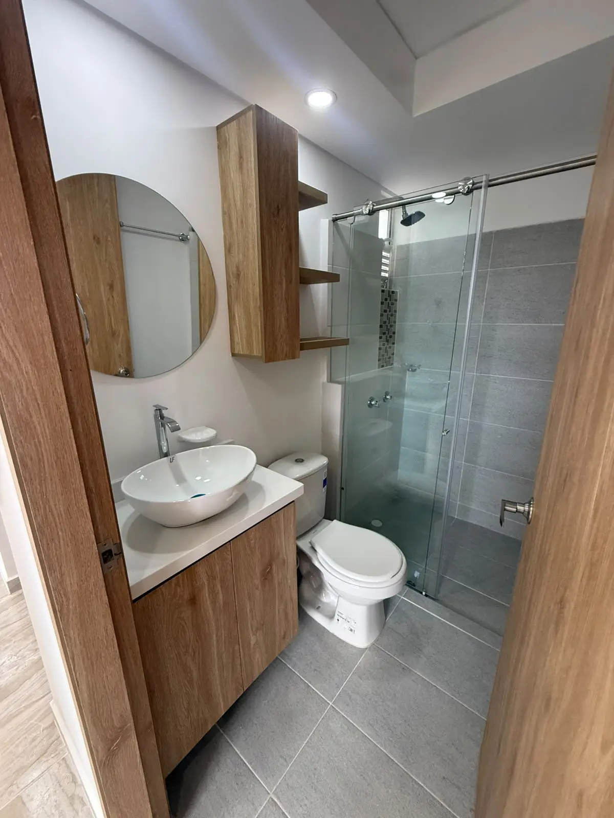 th.outside1200x1200.6a395a66664bc_infocdn__property-22252-7-1782140355-imagenjpg Apartamento en Arriendo en Bochalema, Cali