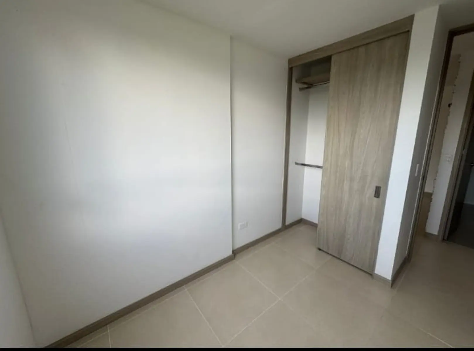 Apartamento en Arriendo en Los Colegios, Rionegro
