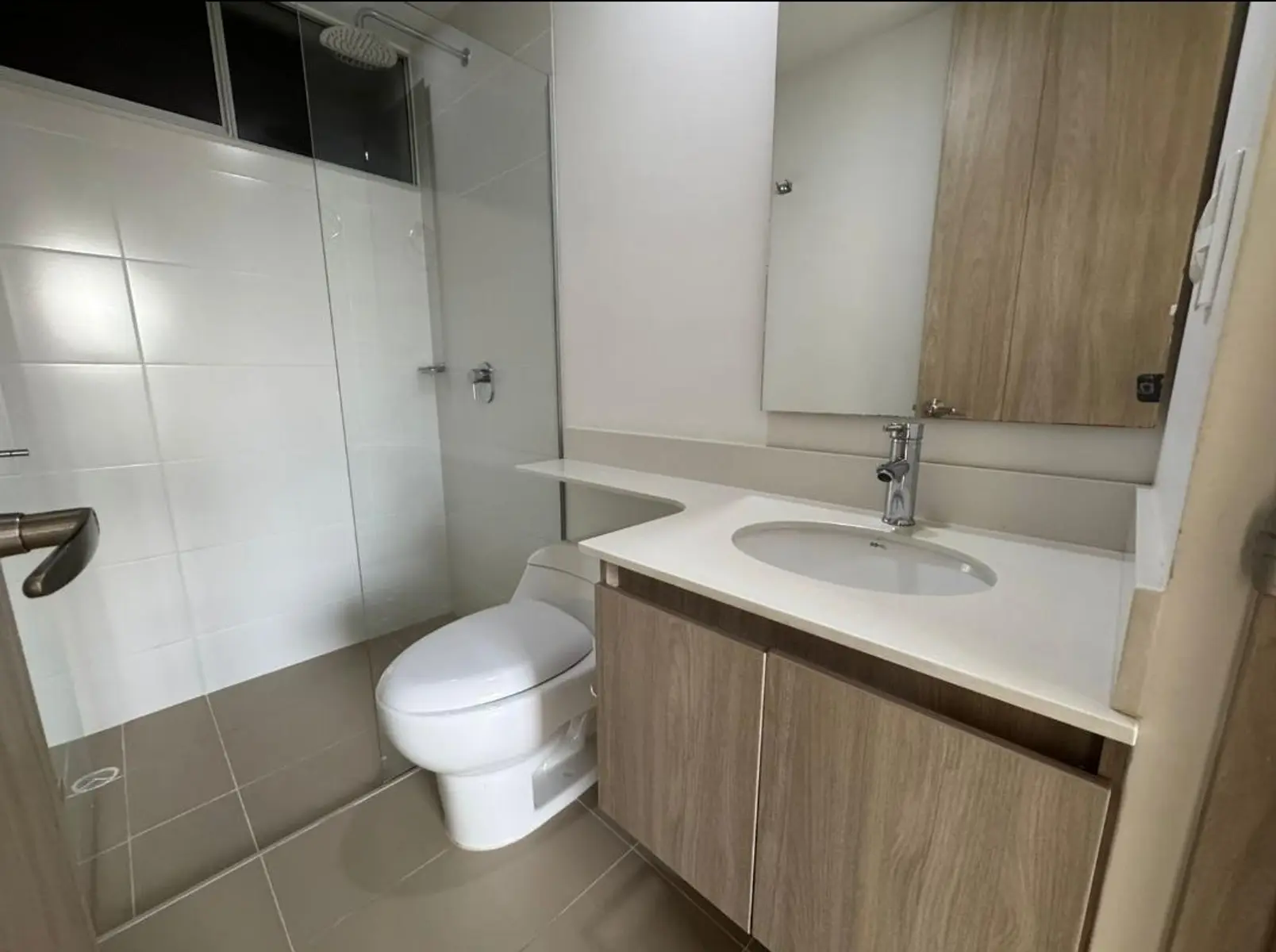 Apartamento en Arriendo en Los Colegios, Rionegro
