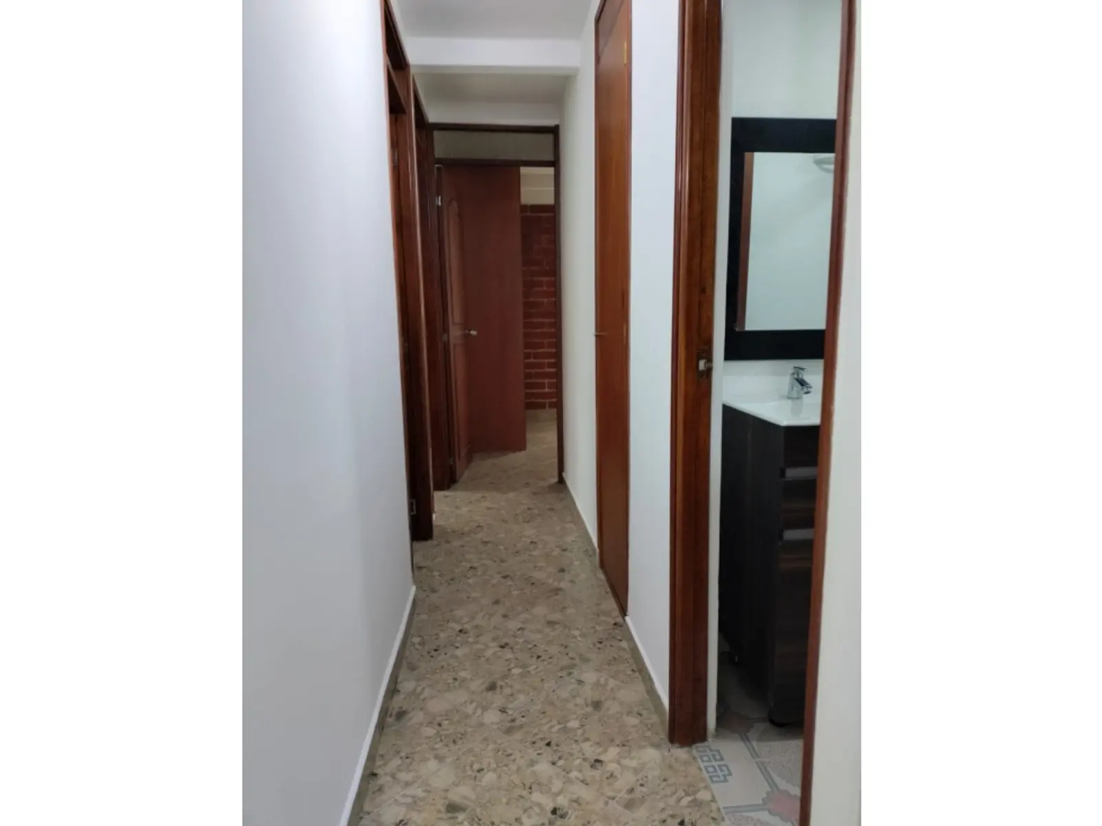 Apartamento en Arriendo en Loma del Indio, Medellín
