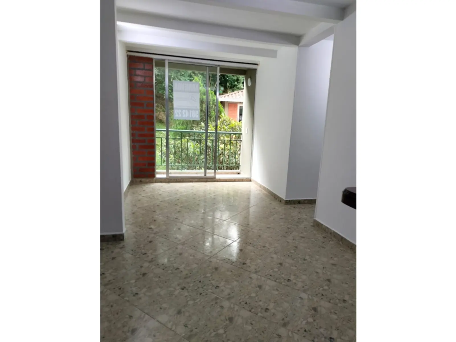 Apartamento en Arriendo en Loma del Indio, Medellín