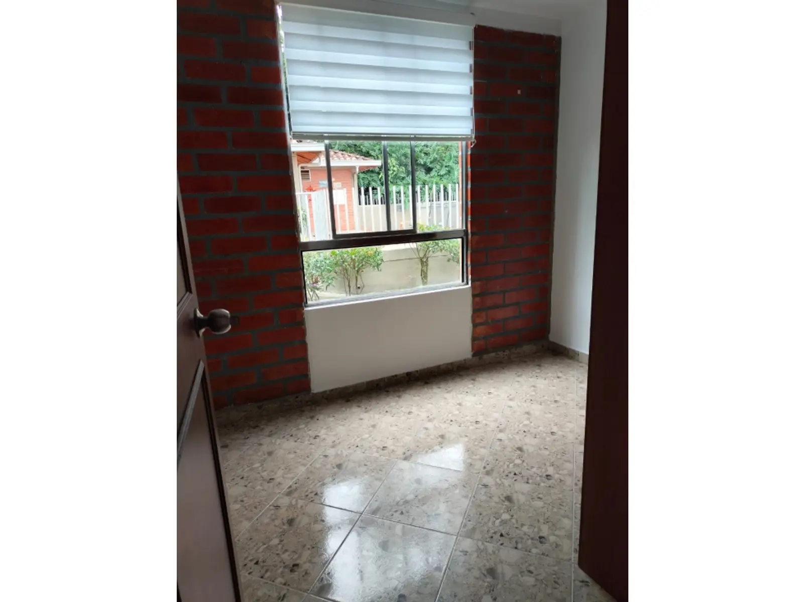 Apartamento en Arriendo en Loma del Indio, Medellín