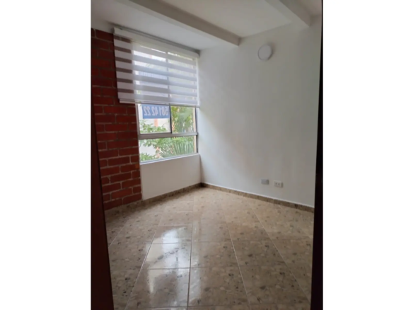Apartamento en Arriendo en Loma del Indio, Medellín