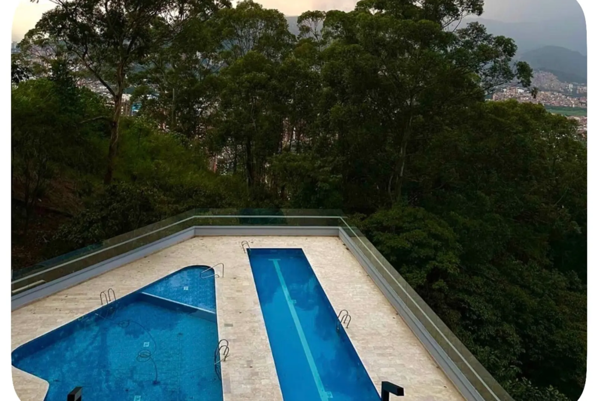 Apartamento en Arriendo en El Poblado, Medellín