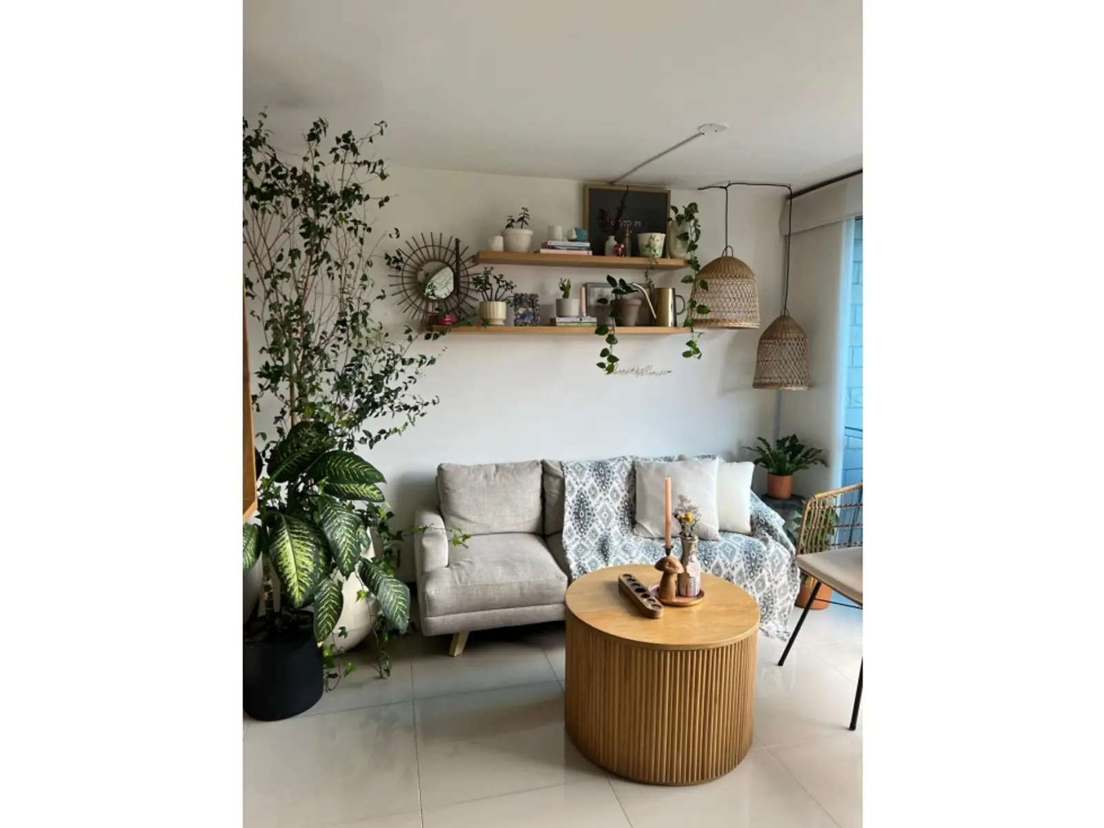 th.outside1200x1200.6a43e41356063_infocdn__gr89827520260630092013jpeg Apartamento en Arriendo en Señorial, Envigado