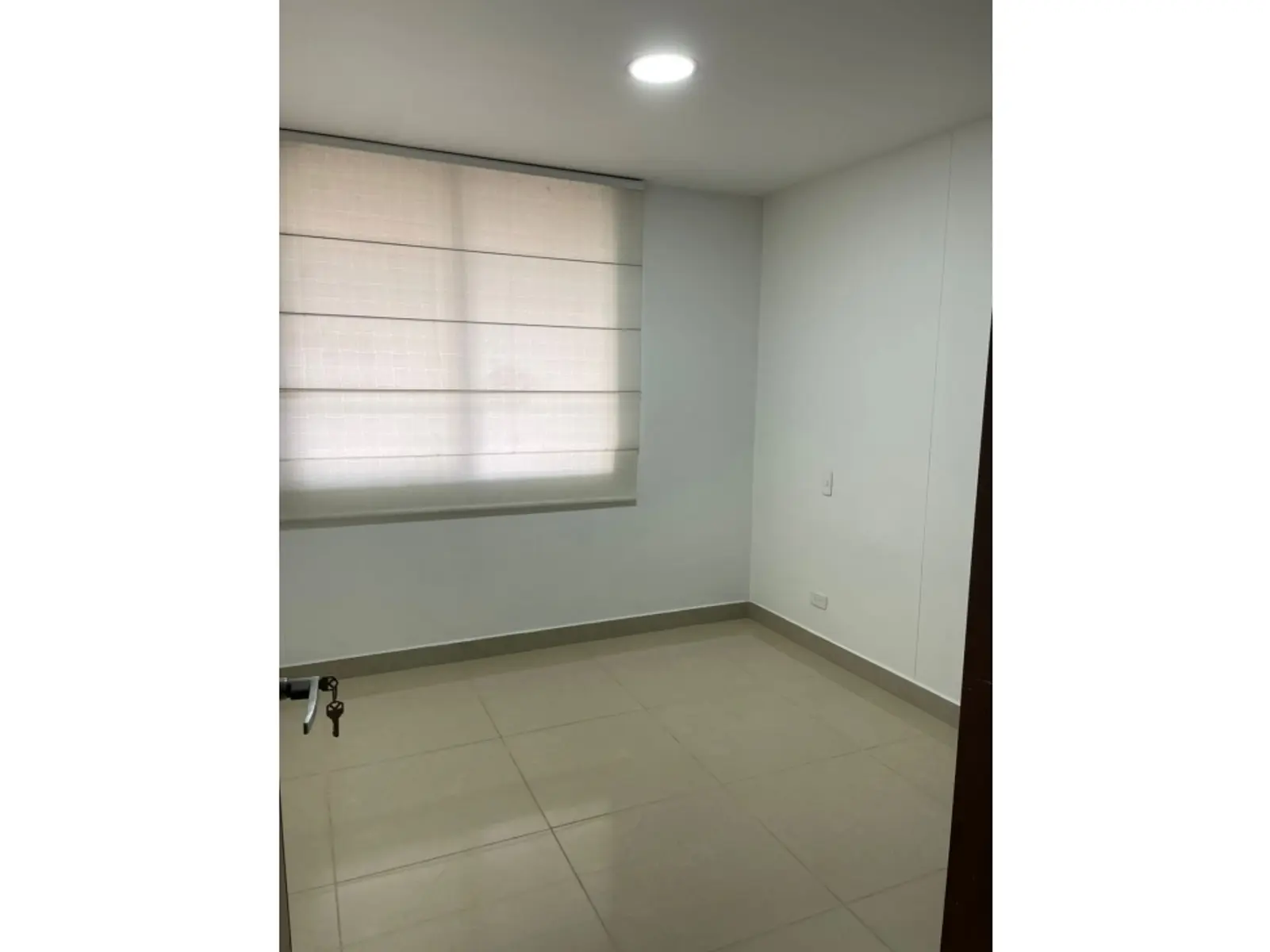 th.outside1200x1200.6a43e4140b6bf_infocdn__gr89827620260630092322jpeg Apartamento en Arriendo en Señorial, Envigado