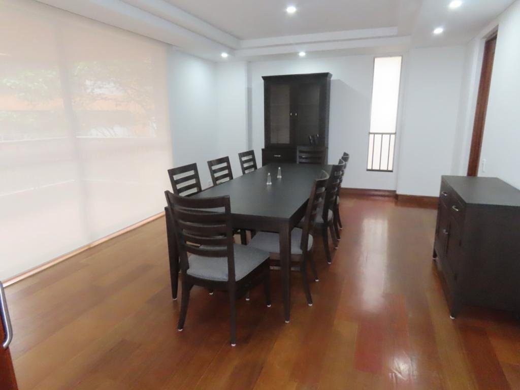 Arriendo apartamento de lujo en La Cabrera, Bogotá