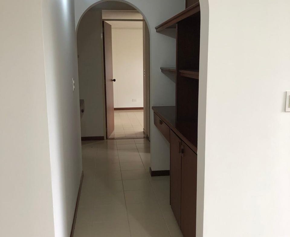 Vendo apartamento Sur de Cali Barrio Quintas de Don Simón